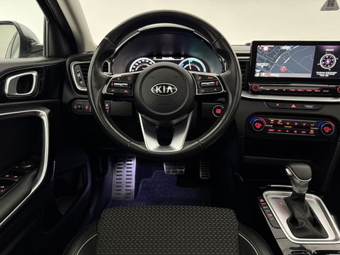 Kia Ceed 1.6 GDI PHEV ExecutiveLine | Pano | Camera | Carplay | Cruise | Keyless | Virtual | Navi