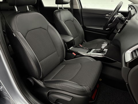 Kia Ceed 1.6 GDI PHEV ExecutiveLine | Pano | Camera | Carplay | Cruise | Keyless | Virtual | Navi