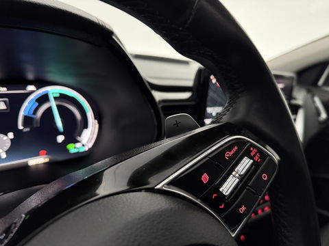 Kia Ceed 1.6 GDI PHEV ExecutiveLine | Pano | Camera | Carplay | Cruise | Keyless | Virtual | Navi