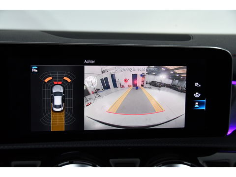 Mercedes-Benz CLA-Klasse 220 Burmester Matrix Amg pakket memory Pano