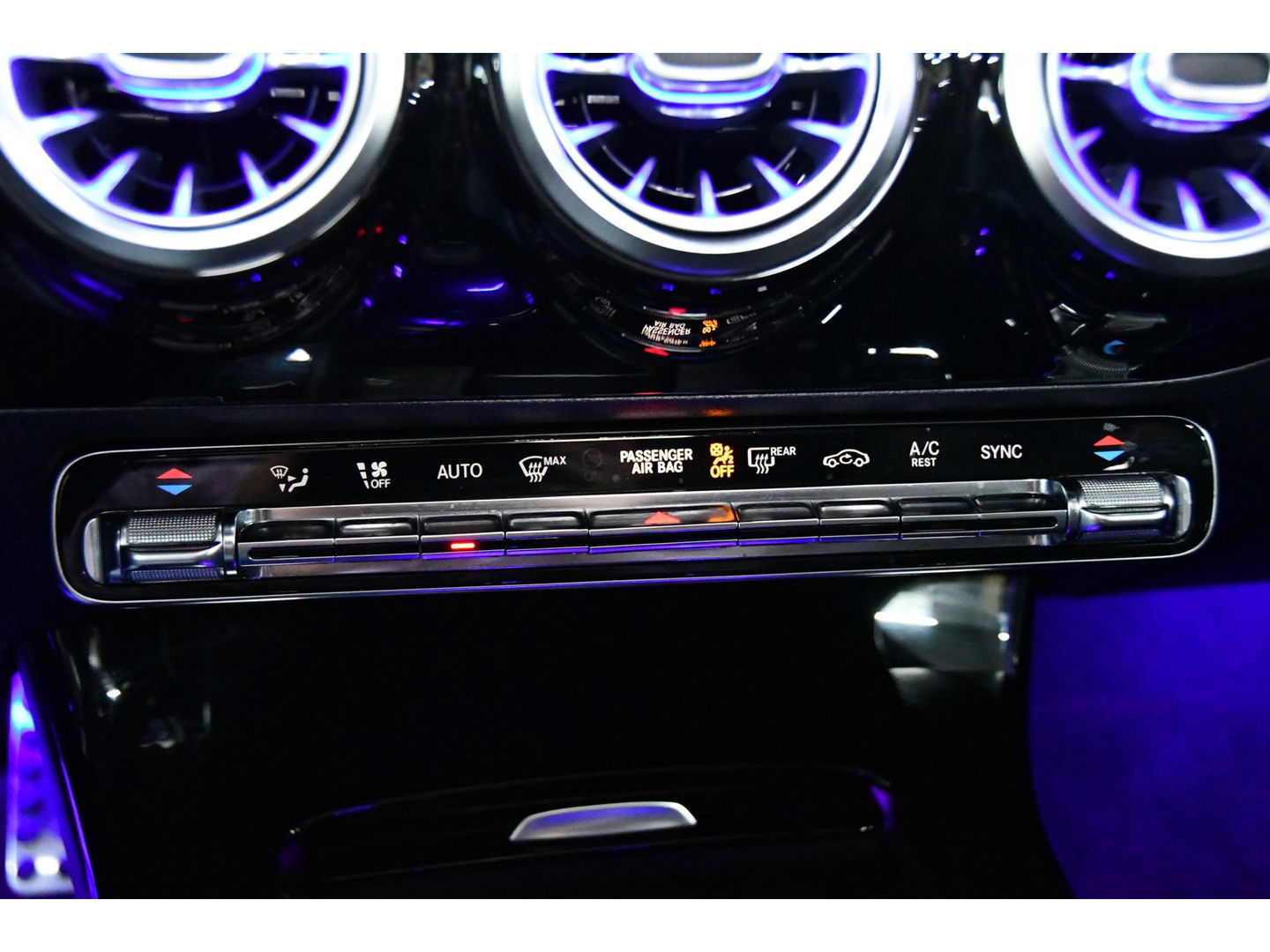 Mercedes-Benz CLA-Klasse 220 Burmester Matrix Amg pakket memory Pano