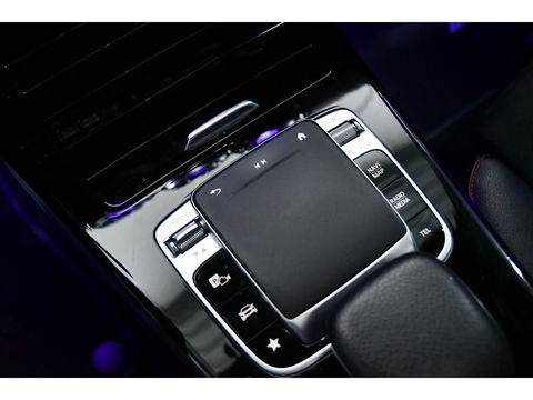 Mercedes-Benz CLA-Klasse 220 Burmester Matrix Amg pakket memory Pano