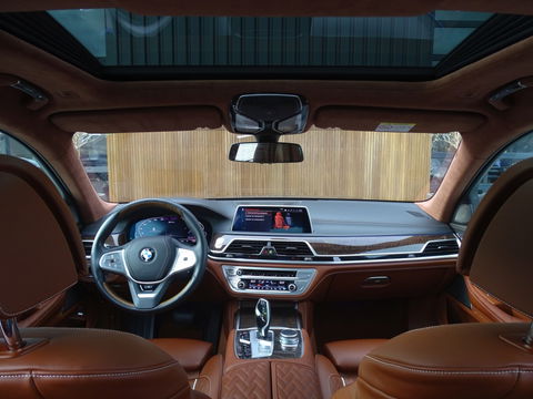 BMW 7 Serie 745e 394PK M- Individual VIP / massage / 360° / 4-wielbesturing