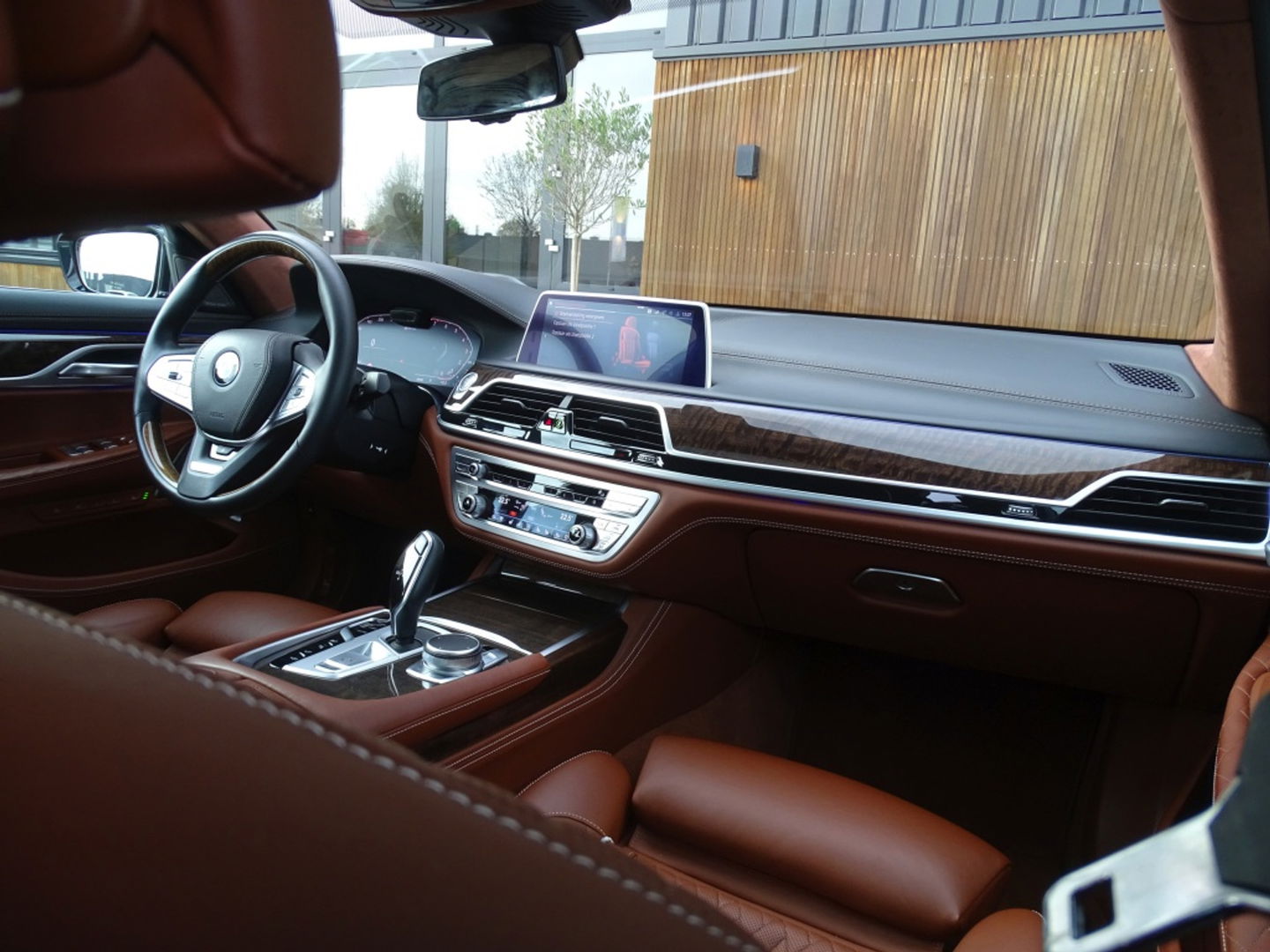 BMW 7 Serie 745e 394PK M- Individual VIP / massage / 360° / 4-wielbesturing