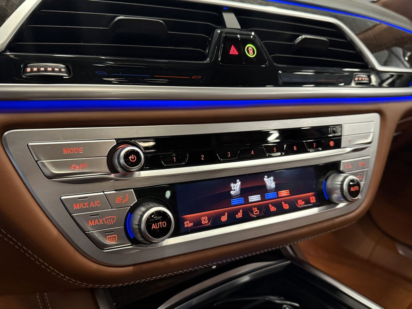 BMW 7 Serie 745e 394PK M- Individual VIP / massage / 360° / 4-wielbesturing