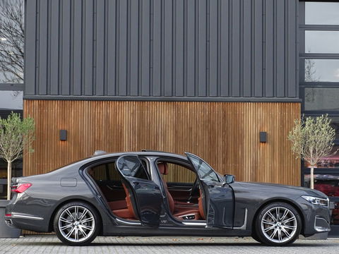 BMW 7 Serie 745e 394PK M- Individual VIP / massage / 360° / 4-wielbesturing