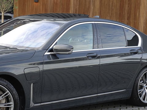 BMW 7 Serie 745e 394PK M- Individual VIP / massage / 360° / 4-wielbesturing