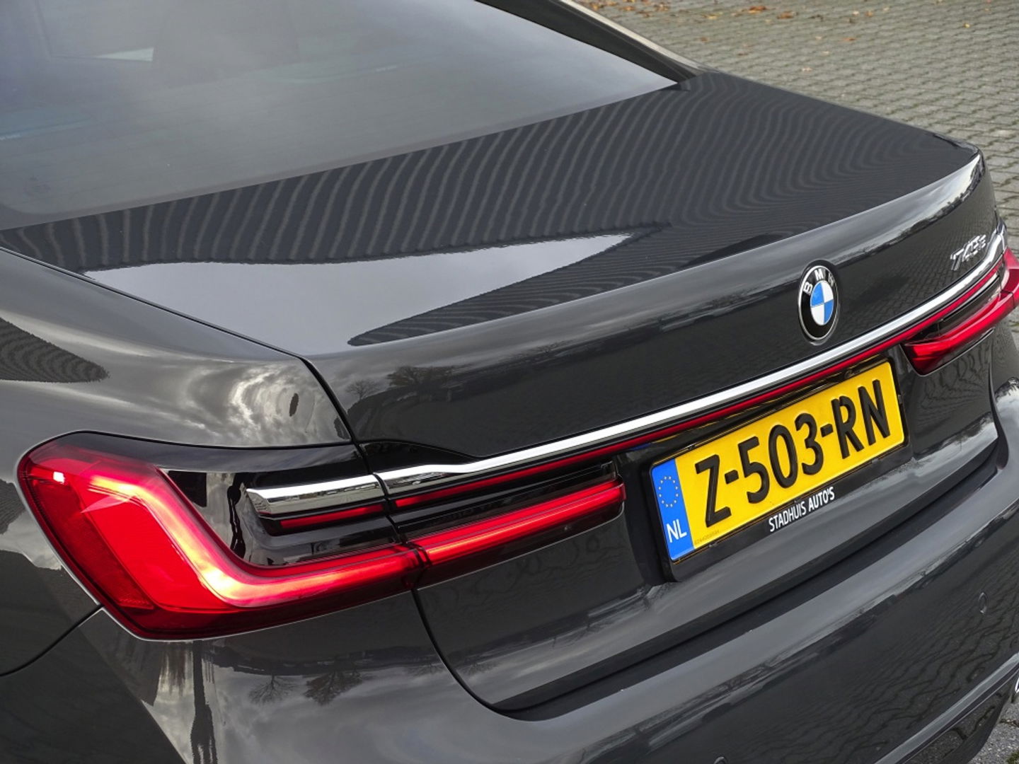 BMW 7 Serie 745e 394PK M- Individual VIP / massage / 360° / 4-wielbesturing