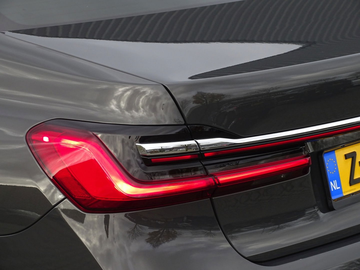 BMW 7 Serie 745e 394PK M- Individual VIP / massage / 360° / 4-wielbesturing