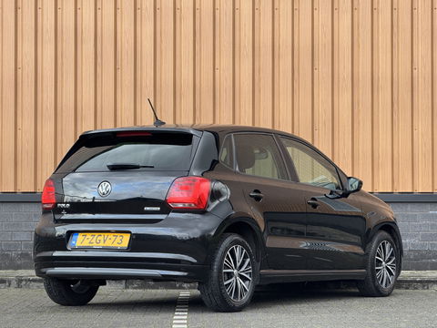 Volkswagen Polo 1.4 TDI BlueMotion | Handel / Export | 5 Deurs! | Navigatie | Climate Control | Bluetooth | Multifunctioneel Stuurwiel | Parkeersensoren | 15" Lichtmetaal | USB | Aux |