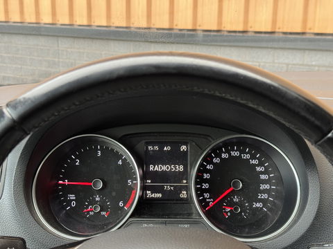 Volkswagen Polo 1.4 TDI BlueMotion | Handel / Export | 5 Deurs! | Navigatie | Climate Control | Bluetooth | Multifunctioneel Stuurwiel | Parkeersensoren | 15" Lichtmetaal | USB | Aux |