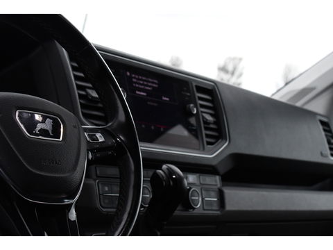 MAN TGE 2.180 2.0 L3H3 Black Edition Adaptieve Cruise, Camera, Carplay, LED, Clima, Stoelverwarming, Multimedia, 177pk, Automaat, Trekhaak, Uniek!