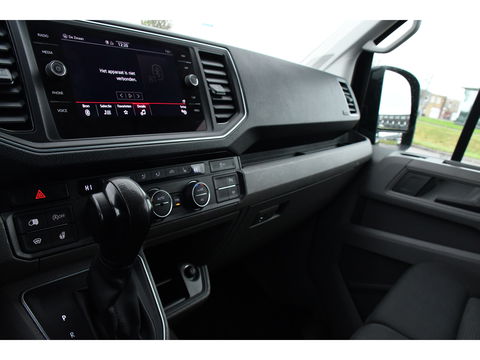 MAN TGE 2.180 2.0 L3H3 Black Edition Adaptieve Cruise, Camera, Carplay, LED, Clima, Stoelverwarming, Multimedia, 177pk, Automaat, Trekhaak, Uniek!