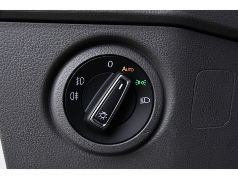 MAN TGE 2.180 2.0 L3H3 Black Edition Adaptieve Cruise, Camera, Carplay, LED, Clima, Stoelverwarming, Multimedia, 177pk, Automaat, Trekhaak, Uniek!