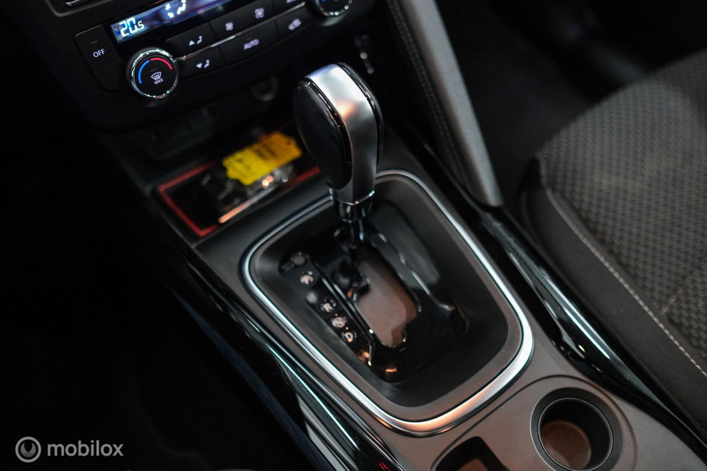 Renault Kadjar 1.2 TCe Intens Automaat | Trekhaak | LED | Camera | Clima | Cruise |