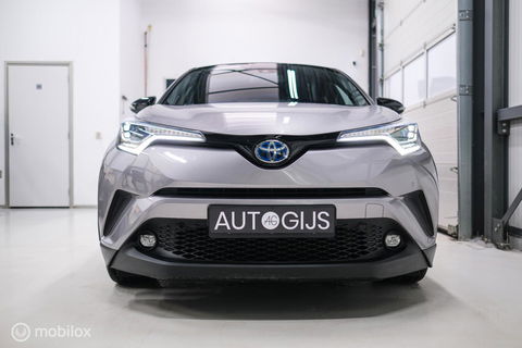 Toyota C-HR 1.8 Hybrid Bi-Tone Plus | Camera | Stoel + stuurwiel verwarming | Dealer OH | LED | DAB |