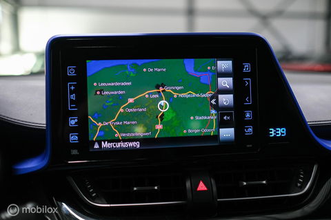 Toyota C-HR 1.8 Hybrid Bi-Tone Plus | Camera | Stoel + stuurwiel verwarming | Dealer OH | LED | DAB |