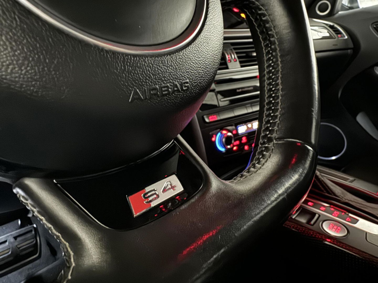 Audi S4 3.0 TFSI S4 Quattro Pano Leer B&O Camera Cruise