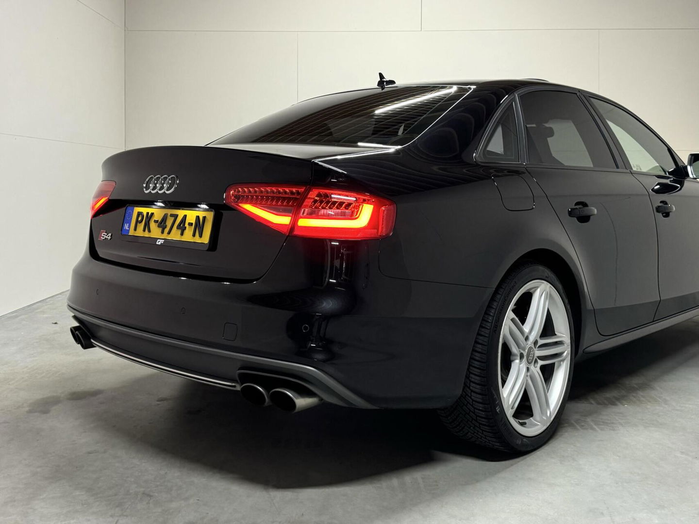 Audi S4 3.0 TFSI S4 Quattro Pano Leer B&O Camera Cruise