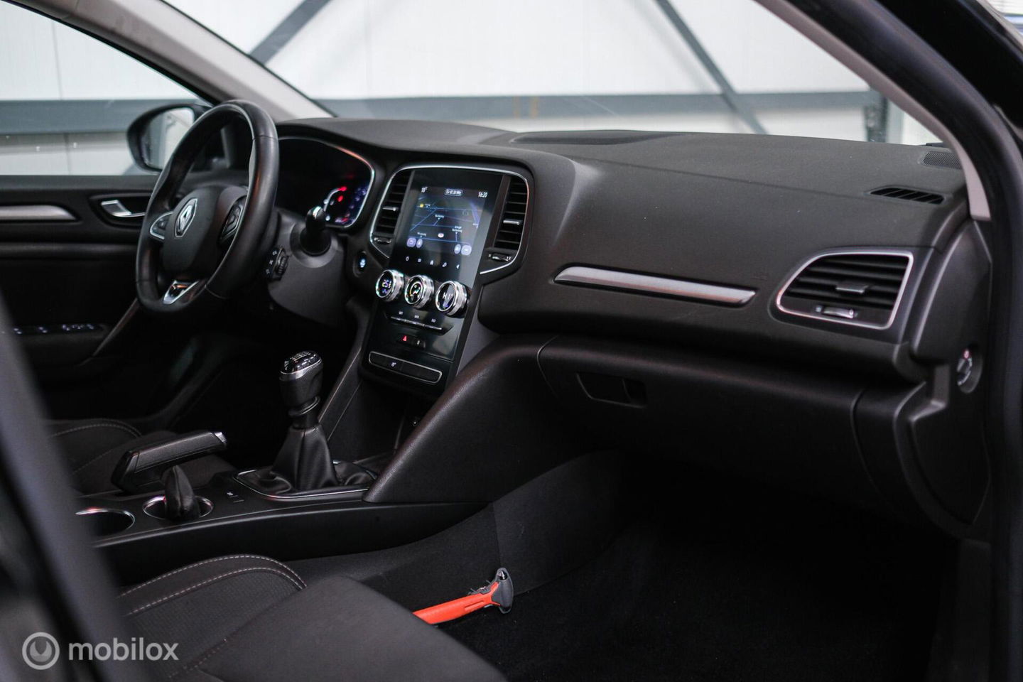 Renault Mégane Estate 1.3 TCe Business Zen | Trekhaak | Camera | LED | Cruise | Clima | Zeer nette auto |