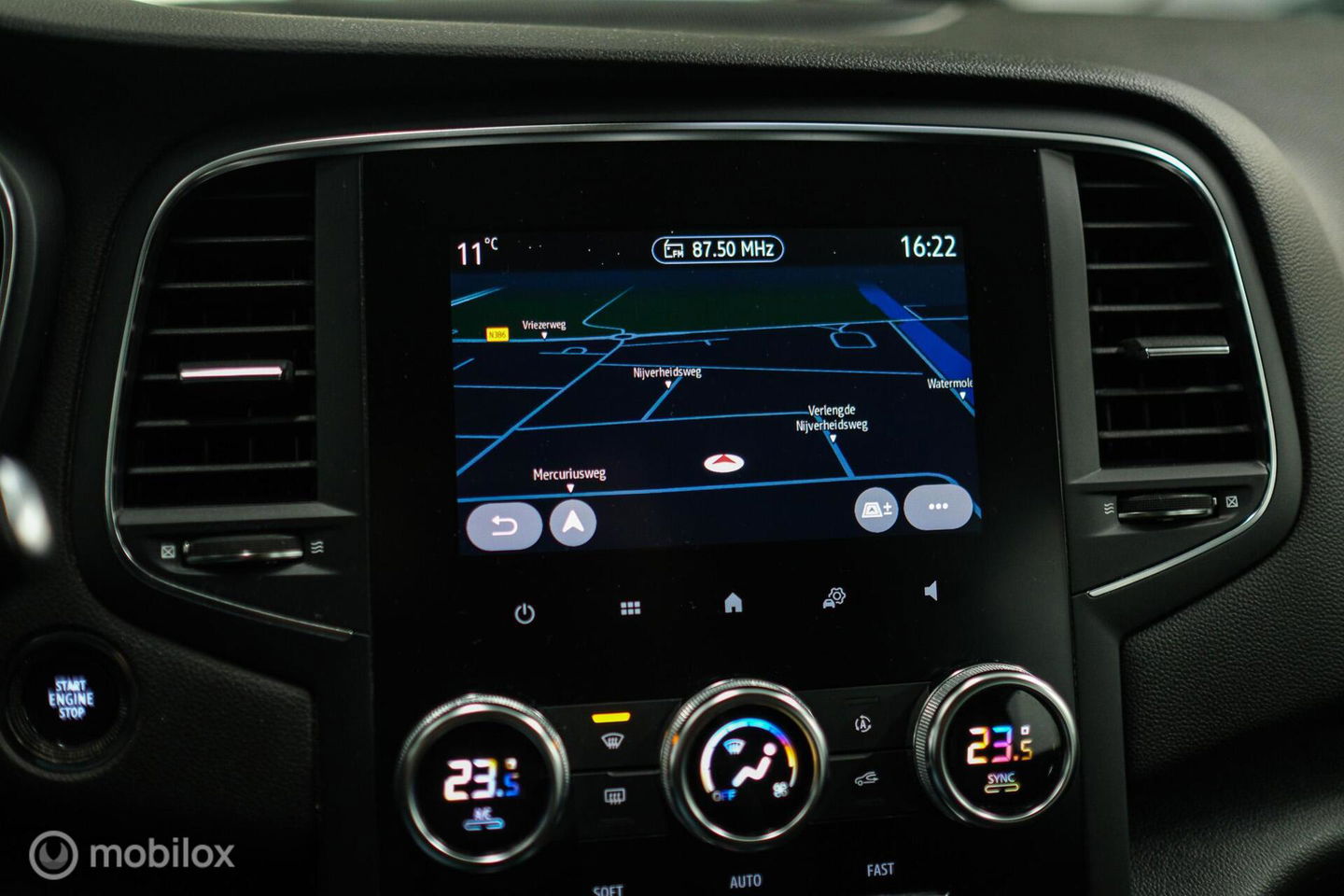 Renault Mégane Estate 1.3 TCe Business Zen | Trekhaak | Camera | LED | Cruise | Clima | Zeer nette auto |