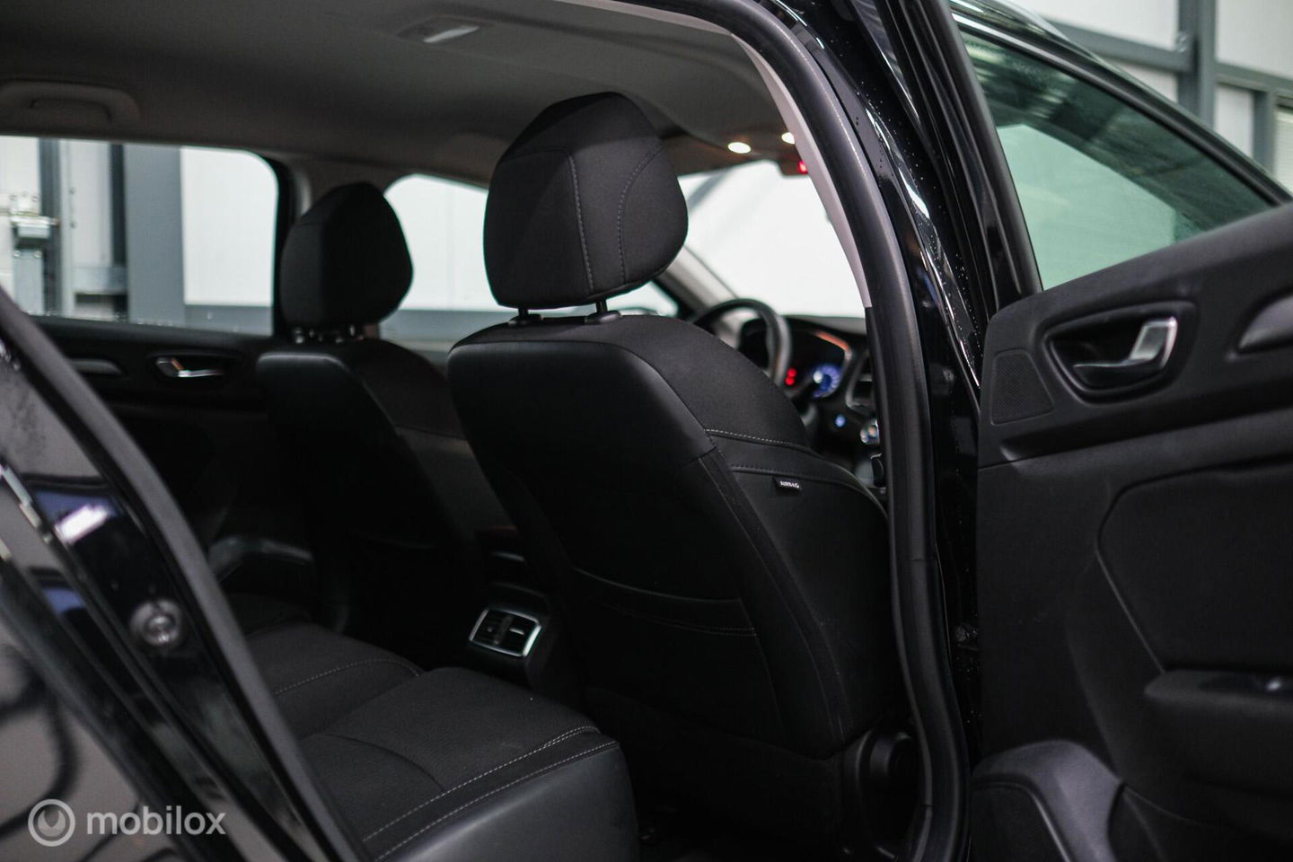 Renault Mégane Estate 1.3 TCe Business Zen | Trekhaak | Camera | LED | Cruise | Clima | Zeer nette auto |