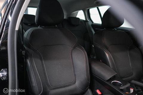 Renault Mégane Estate 1.3 TCe Business Zen | Trekhaak | Camera | LED | Cruise | Clima | Zeer nette auto |