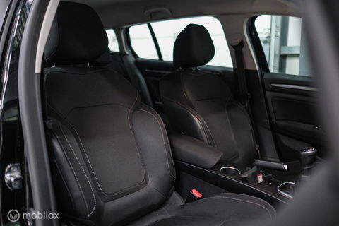 Renault Mégane Estate 1.3 TCe Business Zen | Trekhaak | Camera | LED | Cruise | Clima | Zeer nette auto |