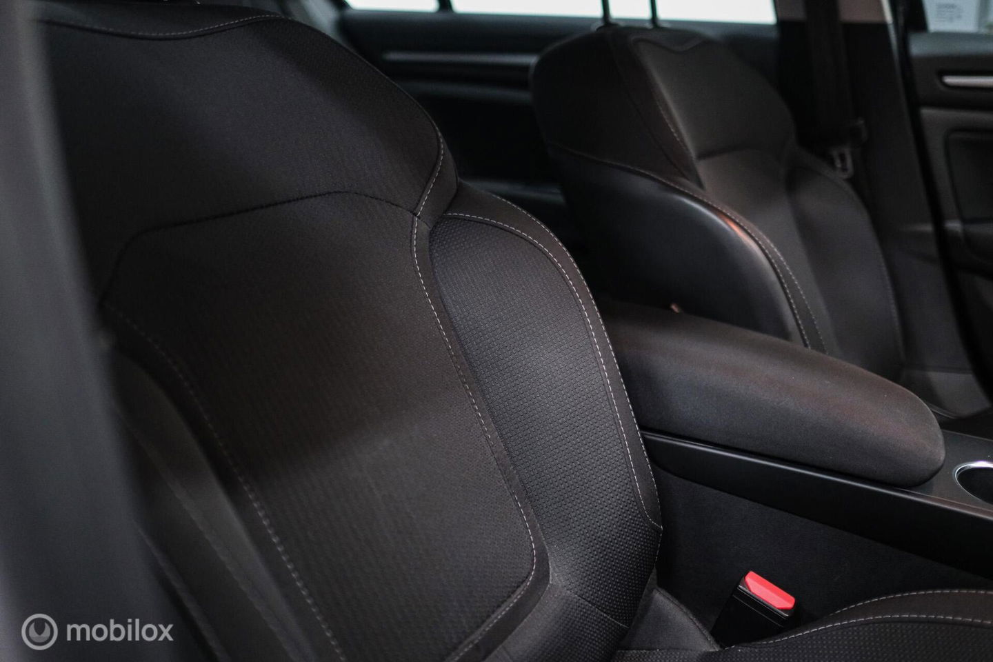 Renault Mégane Estate 1.3 TCe Business Zen | Trekhaak | Camera | LED | Cruise | Clima | Zeer nette auto |