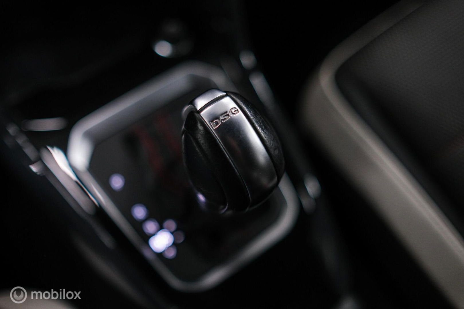 Volkswagen T-Roc 1.5 TSI Sport | Virtual cockpit | Adaptive | Camera | Sportstoelen | schakelflippers | Stoelverwarming | LED |