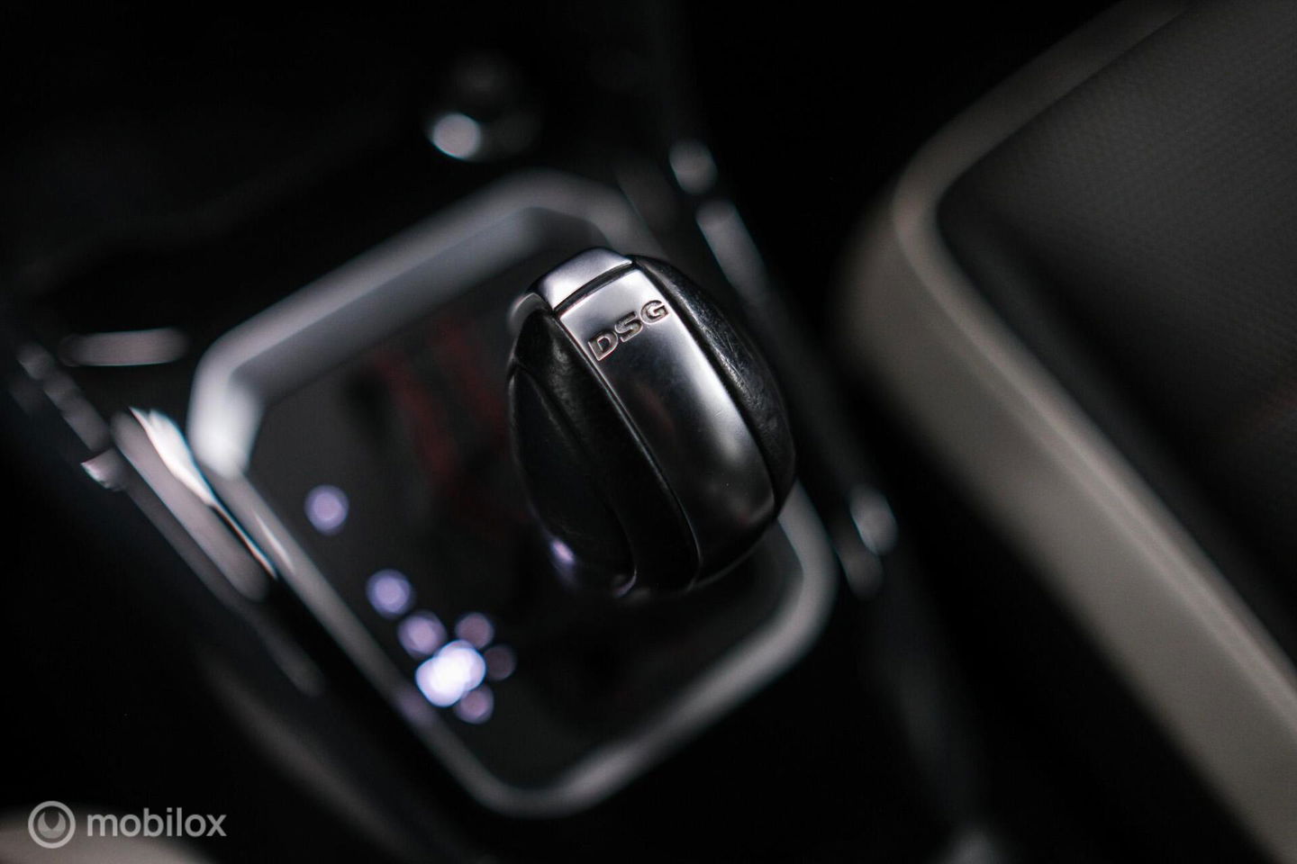 Volkswagen T-Roc 1.5 TSI Sport | Virtual cockpit | Adaptive | Camera | Sportstoelen | schakelflippers | Stoelverwarming | LED |