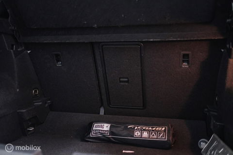 Volkswagen T-Roc 1.5 TSI Sport | Virtual cockpit | Adaptive | Camera | Sportstoelen | schakelflippers | Stoelverwarming | LED |