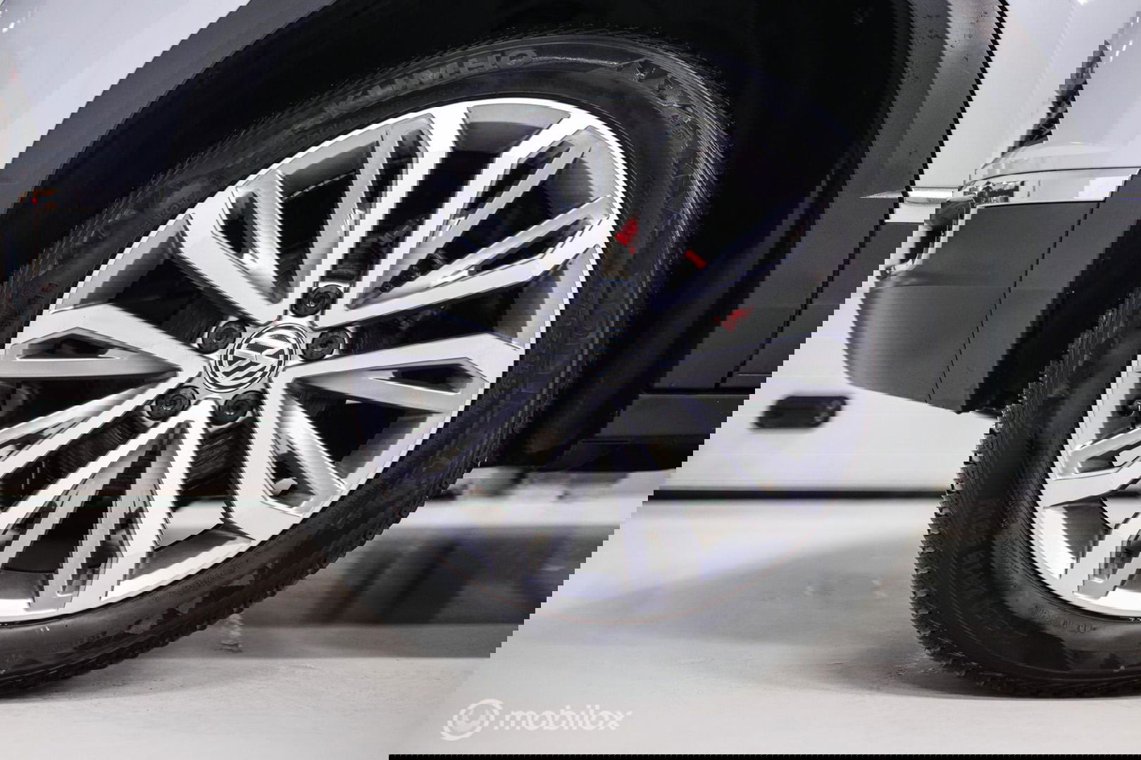 Volkswagen T-Roc 1.5 TSI Sport | Virtual cockpit | Adaptive | Camera | Sportstoelen | schakelflippers | Stoelverwarming | LED |