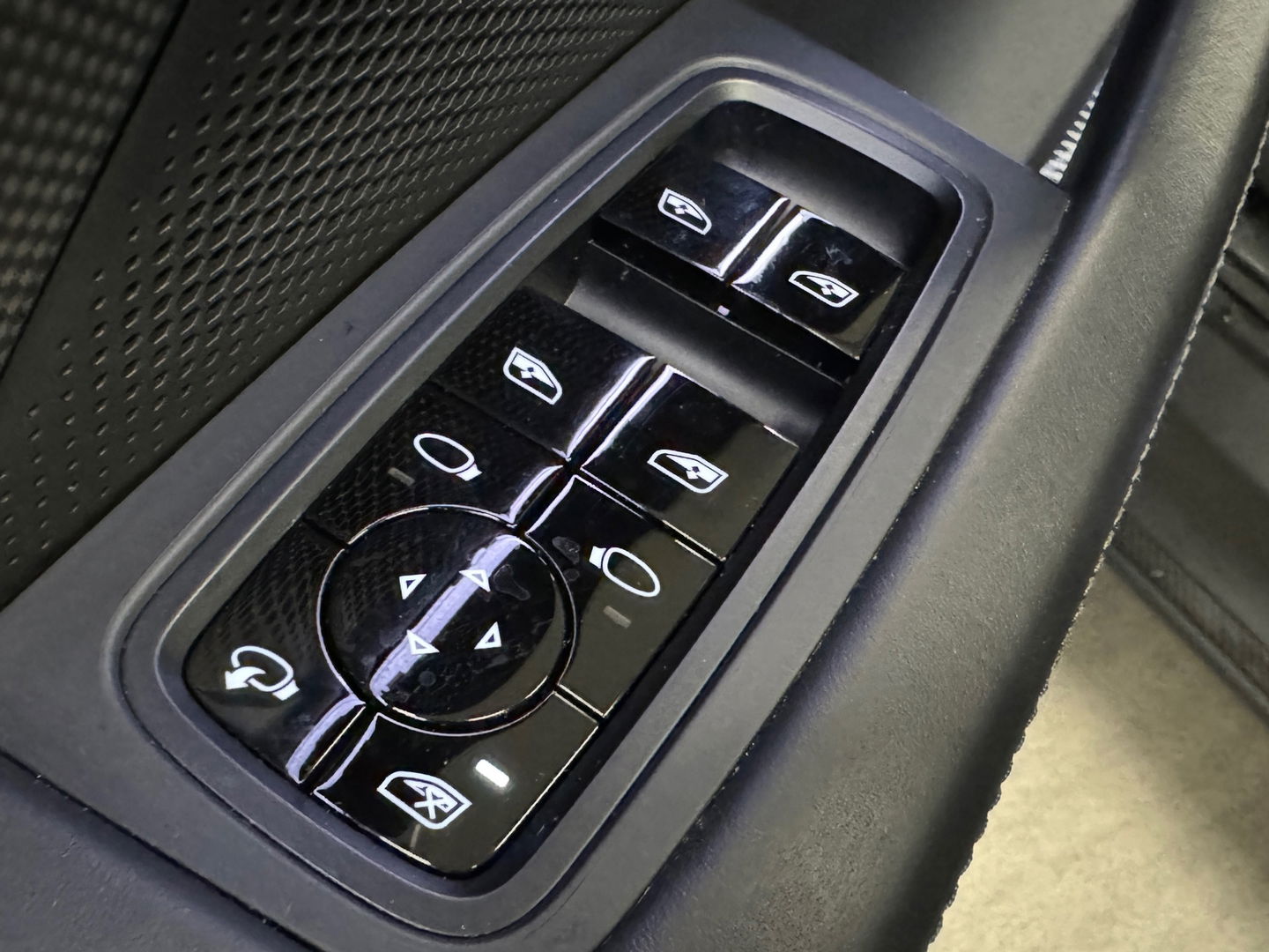 Porsche Taycan Turbo S 93 kWh Ceramic|Pano|Burmester|Carbon