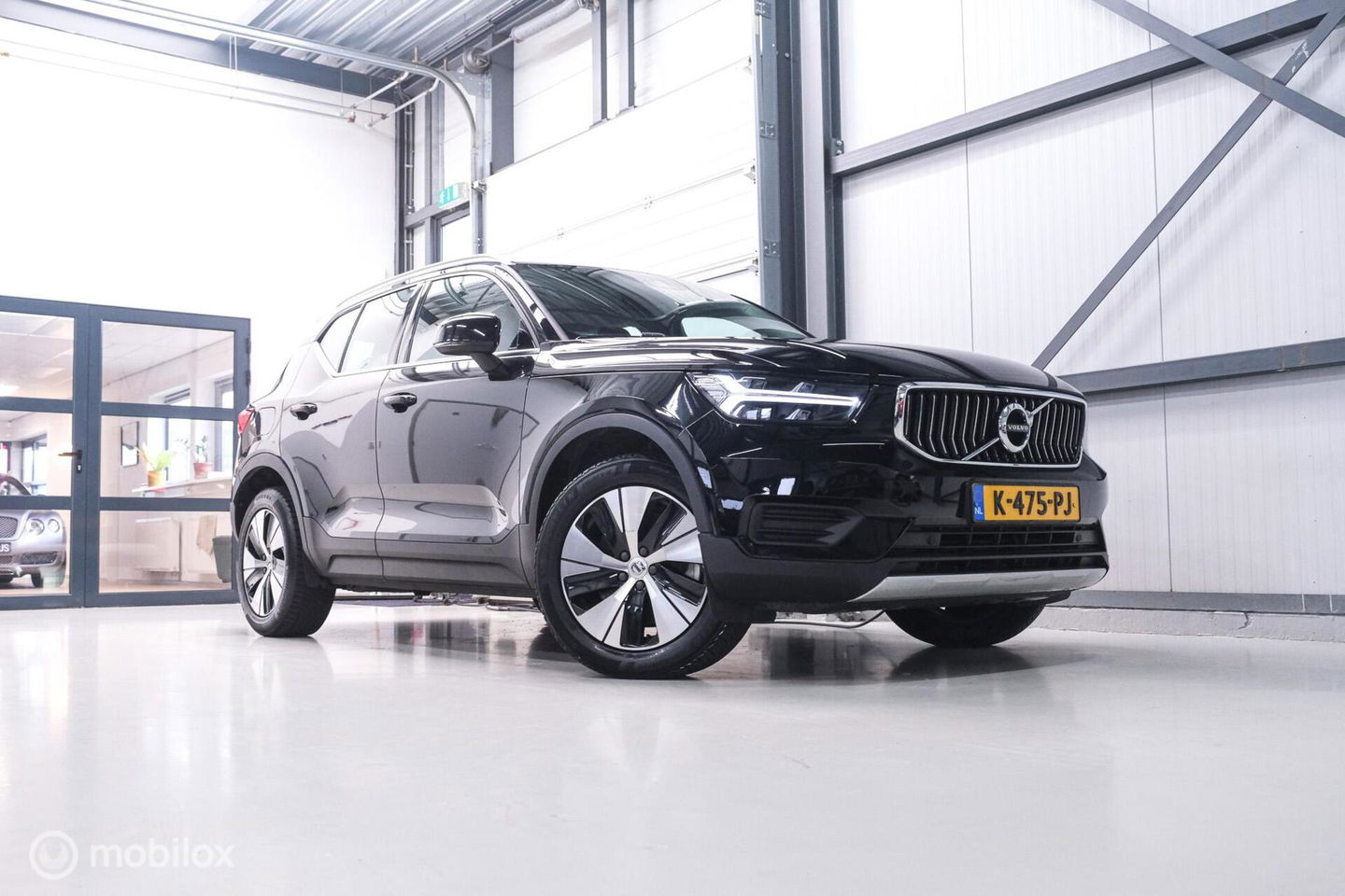 Volvo XC40 1.5 T4 Recharge Inscription Expression | Trekhaak | Camera | Stoel + stuurwielverwarming | btw auto | 1e eigenaar | rijklaarprij
