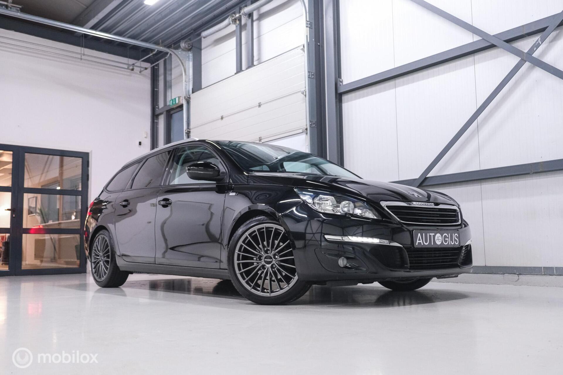 Peugeot 308 SW 1.2 PureTech Style | Nieuwe Distributie | rijklaarprijs incl beurt | Navigatie | Cruisecontrol | NAP NL auto |