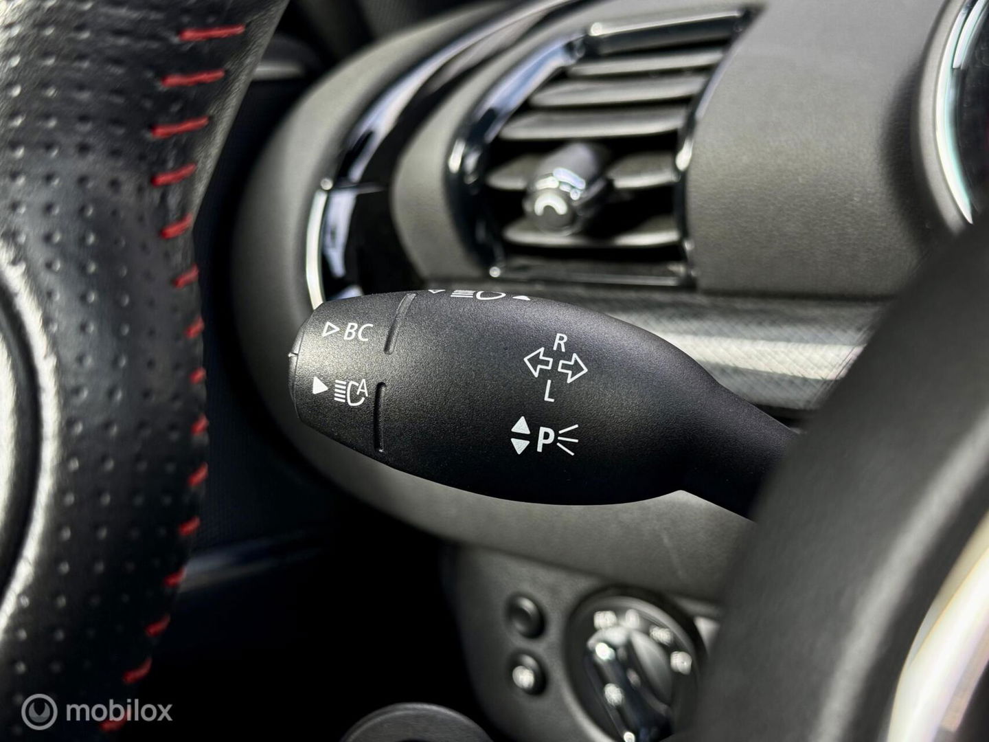 MINI Clubman 2.0 JCW ALL4 Chili | Pano | HUD | Harman Kardon