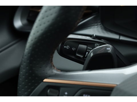 CUPRA Terramar 1.5 eTSI | DCC | Matrix LED | HUD | 360cam | Sportstuur | Elek. Stoelen | Adapt. Cruise