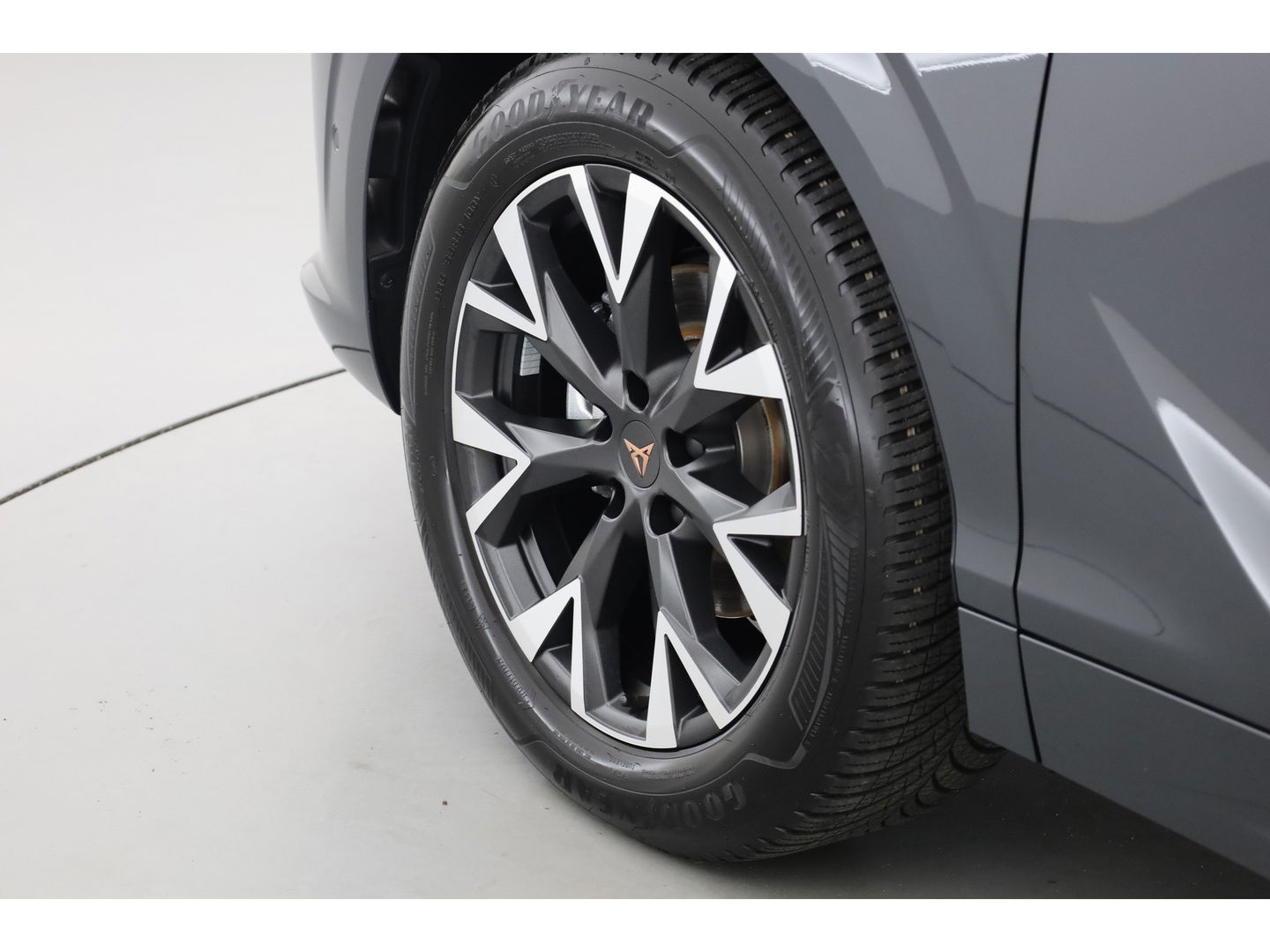 CUPRA Terramar 1.5 eTSI | DCC | Matrix LED | HUD | 360cam | Sportstuur | Elek. Stoelen | Adapt. Cruise