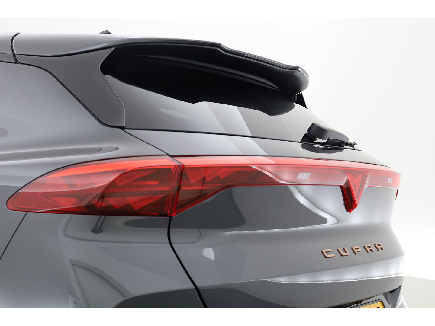 CUPRA Terramar 1.5 eTSI | DCC | Matrix LED | HUD | 360cam | Sportstuur | Elek. Stoelen | Adapt. Cruise