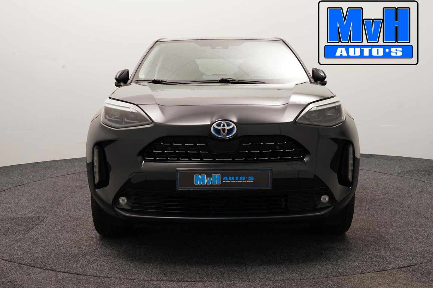 Toyota Yaris Cross 1.5 Hybrid Executive|PANO|JBL|LEER|TREKHAAK