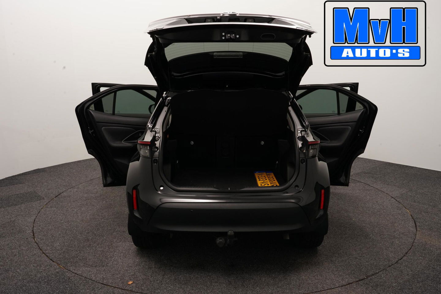 Toyota Yaris Cross 1.5 Hybrid Executive|PANO|JBL|LEER|TREKHAAK