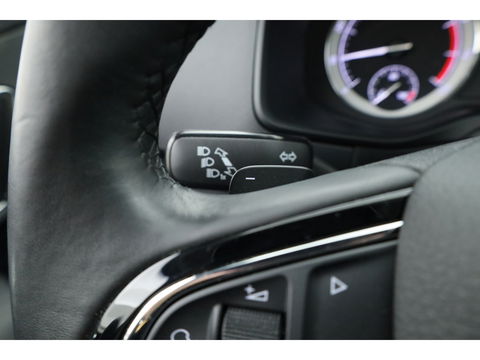 Škoda Karoq 1.5 TSI ACT DSG Style | Pano | Elek. Trekhaak | CarPlay | Keyless | Adapt. Cruise Nakijken!