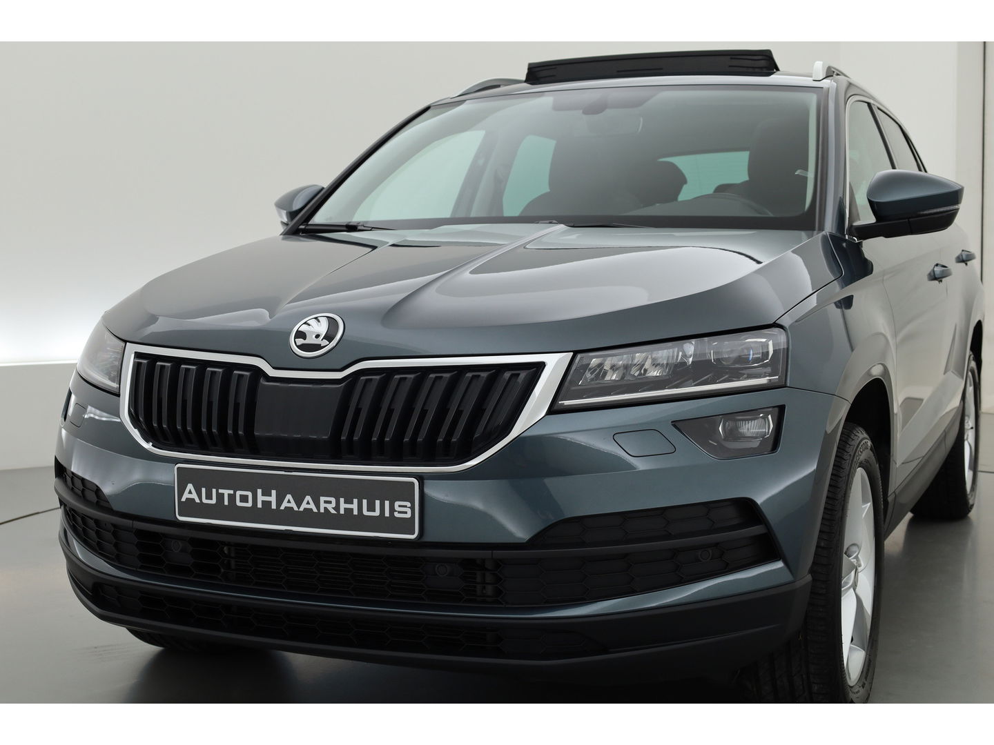 Škoda Karoq 1.5 TSI ACT DSG Style | Pano | Elek. Trekhaak | CarPlay | Keyless | Adapt. Cruise Nakijken!