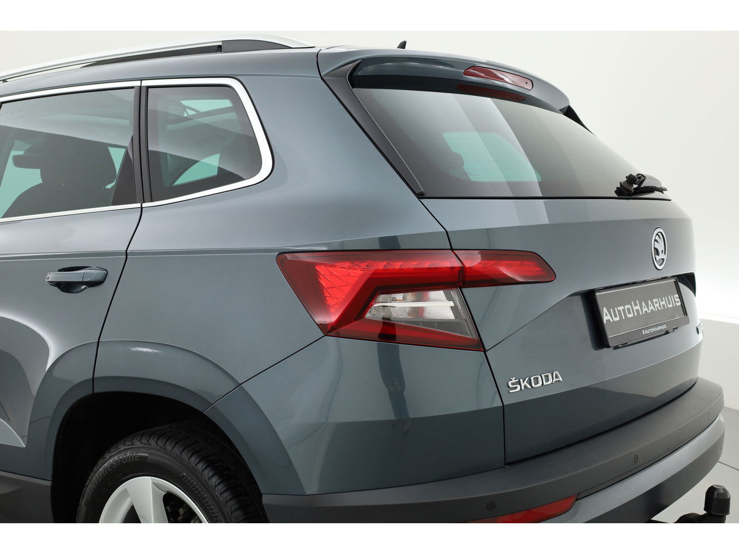 Škoda Karoq 1.5 TSI ACT DSG Style | Pano | Elek. Trekhaak | CarPlay | Keyless | Adapt. Cruise Nakijken!