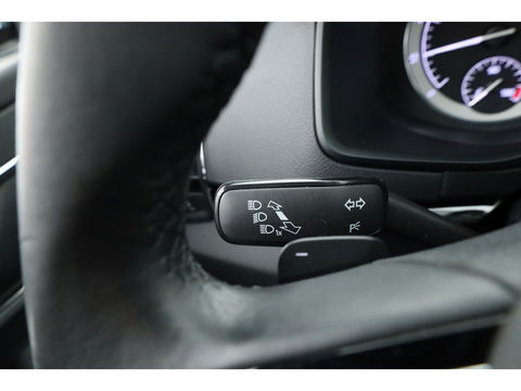 Škoda Karoq 1.5 TSI ACT DSG Style | Pano | Elek. Trekhaak | CarPlay | Keyless | Adapt. Cruise Nakijken!