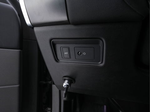 Land Rover Range Rover Sport 3.0 SDV6 HSE Dynamic Aut. *PANO | LUXURY-LEATHER | XENON | NAVI-FULLMAP | CAMERA | KEYLESS | AIR-SUSPENSION | ECC | PDC | CRUISE | 21''ALU*