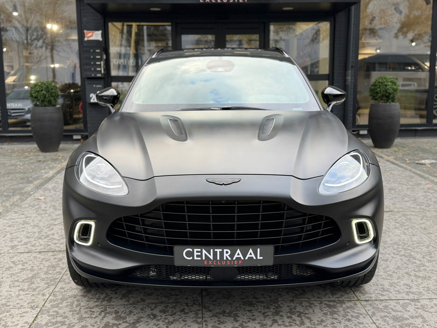 Aston Martin Dbx 4.0 V8|Pano|Memory|Leder|ACC|Luchtvering|551PK
