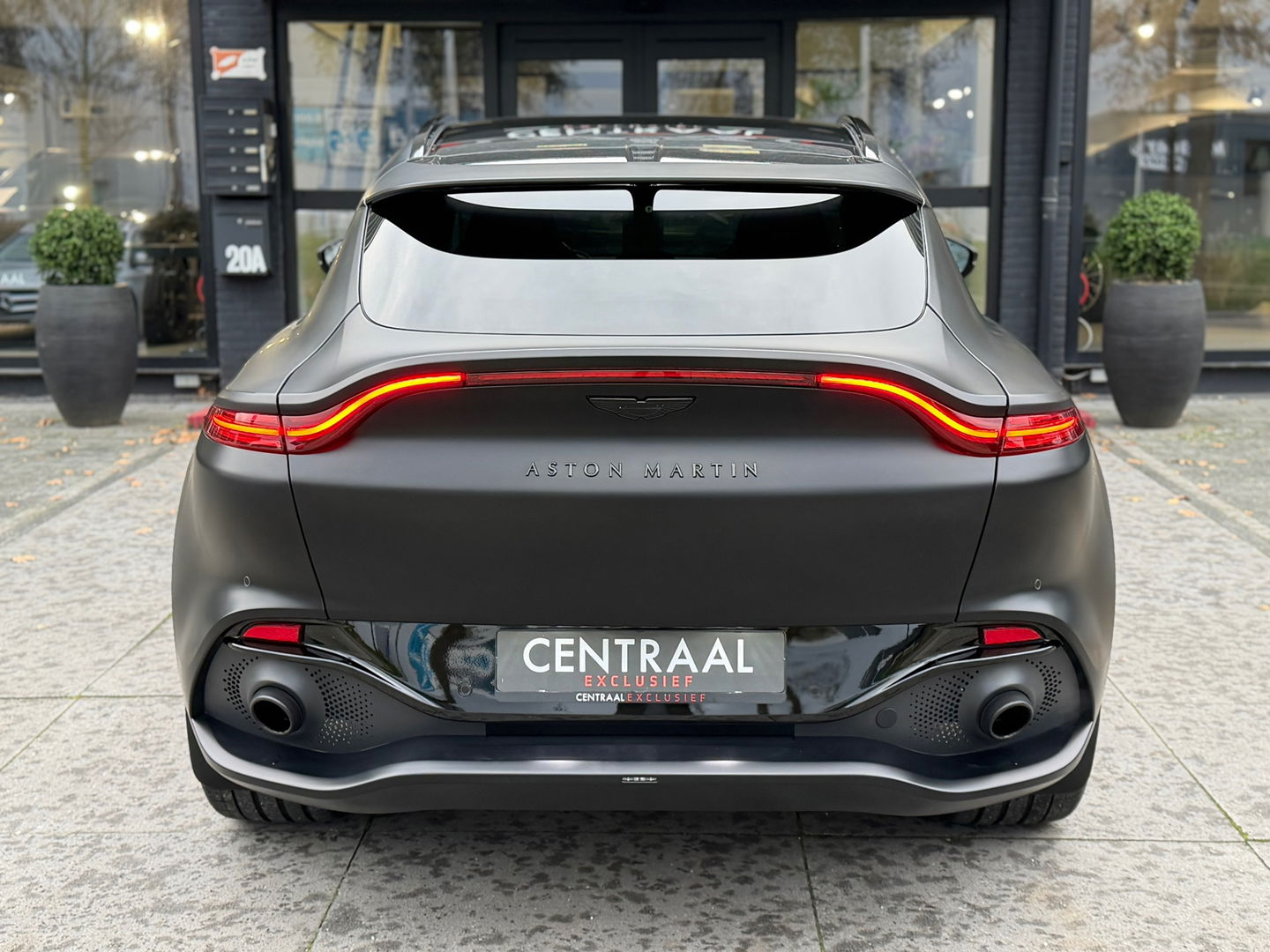 Aston Martin Dbx 4.0 V8|Pano|Memory|Leder|ACC|Luchtvering|551PK