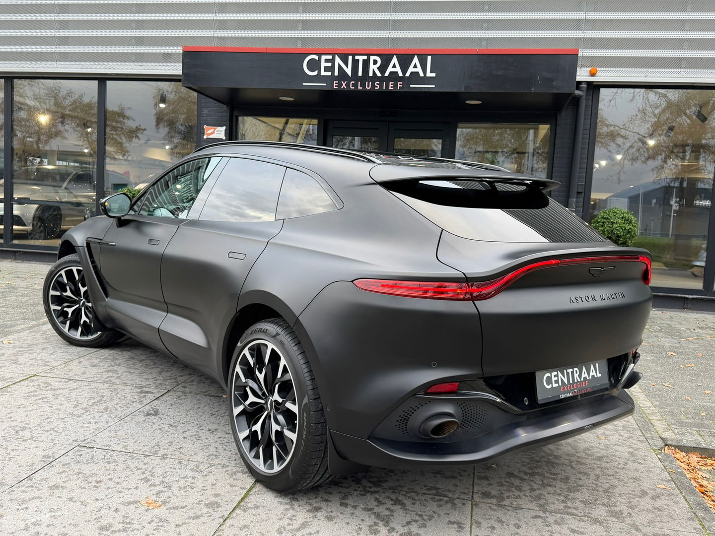 Aston Martin Dbx 4.0 V8|Pano|Memory|Leder|ACC|Luchtvering|551PK